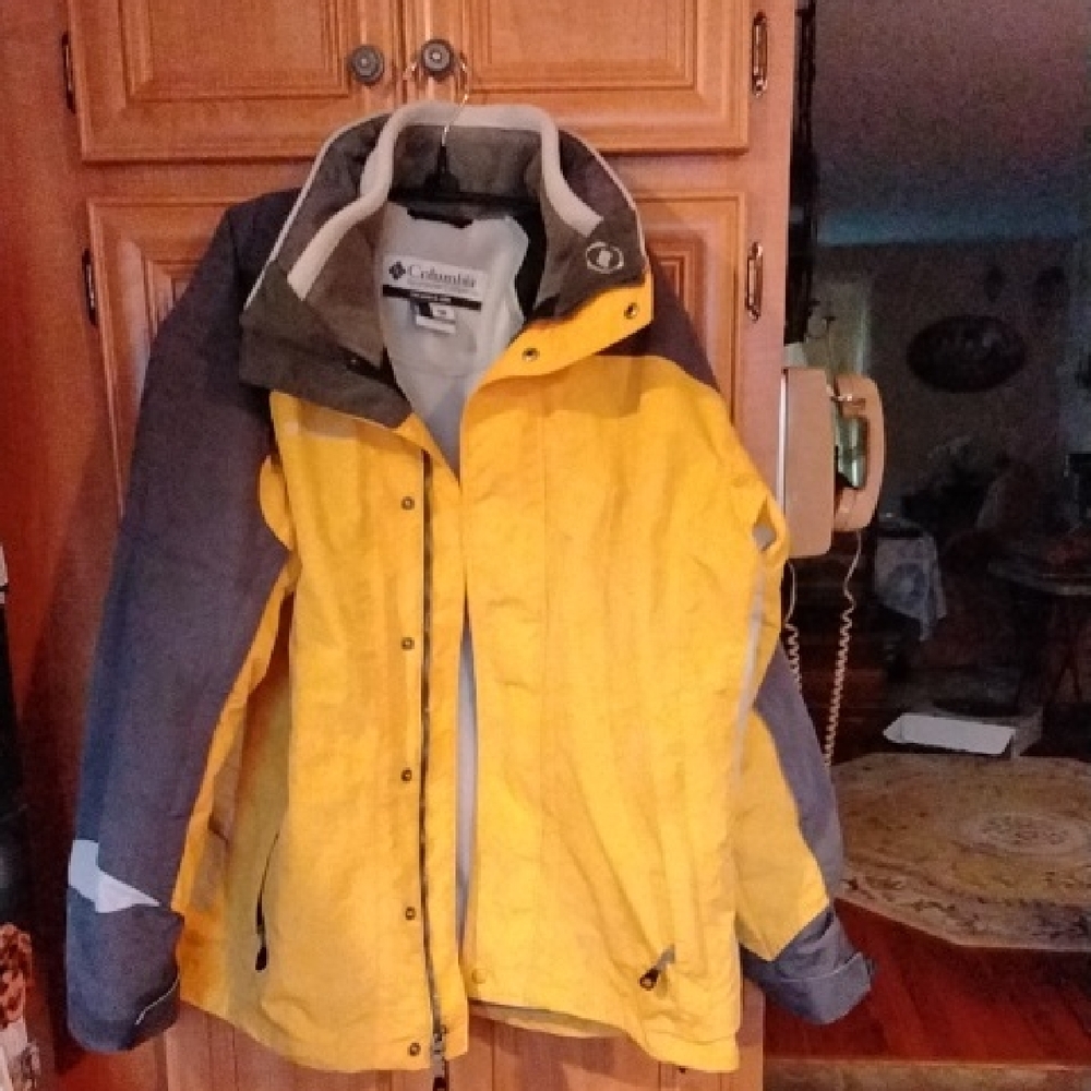 Columbia Two-Tone Yellow and Gray Jacket Mens Large